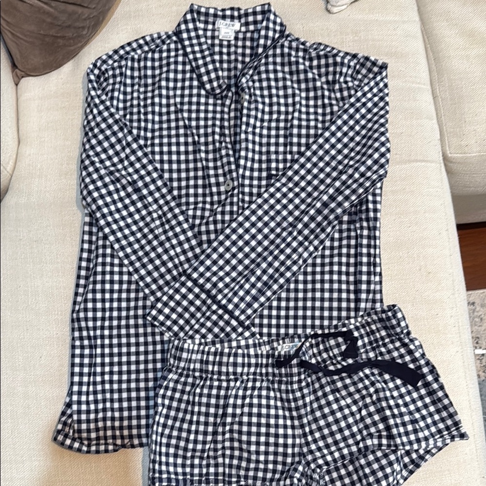 J. Crew Navy and White Gingham pajama set